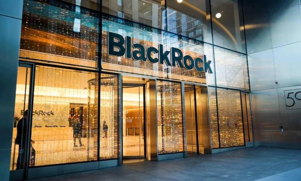 BlackRock bought almost $350 million of these cryptocurrencies in 5 days BlackRock bought almost $350 million of these cryptocurrencies in 5 days