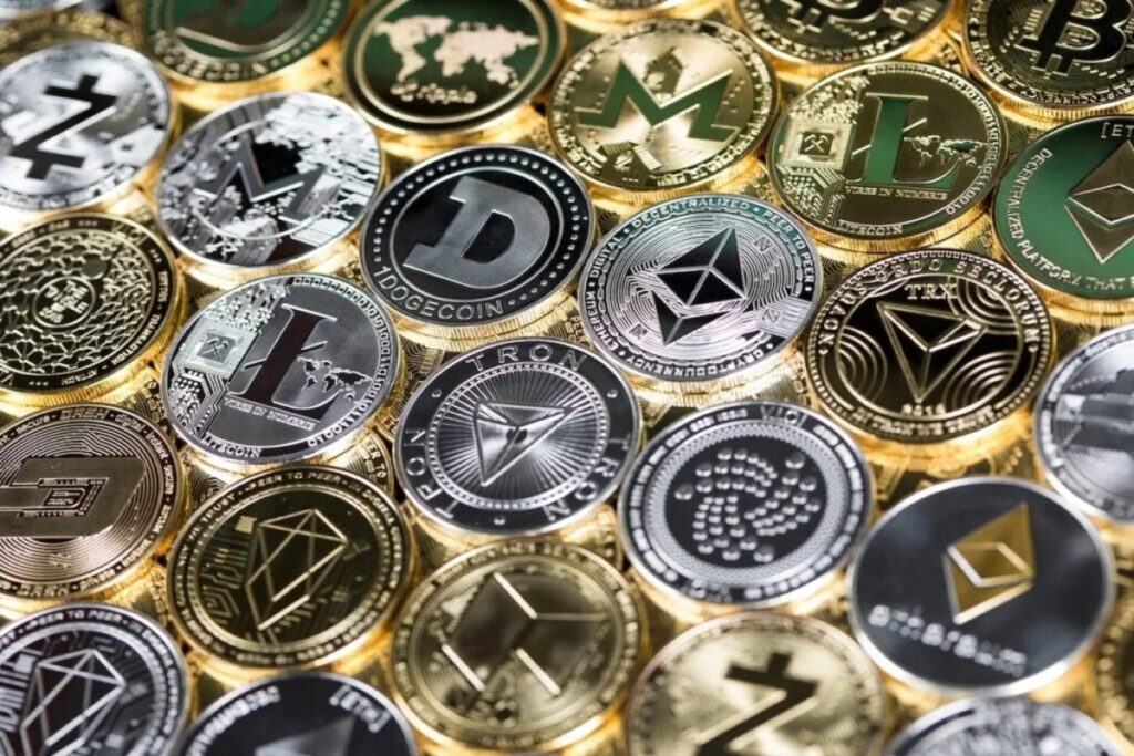 Bitcoin, Ethereum, XRP, Dogecoin Jump as Softer Inflation Dims Rate Hike Odds: Analyst Sees ‘Bullish Case’ Amid Muted Crypto Chatter Bitcoin, Ethereum, XRP, Dogecoin Jump as Softer Inflation Dims Rate Hike Odds: Analyst Sees 'Bullish Case' Amid Muted Crypto Chatter