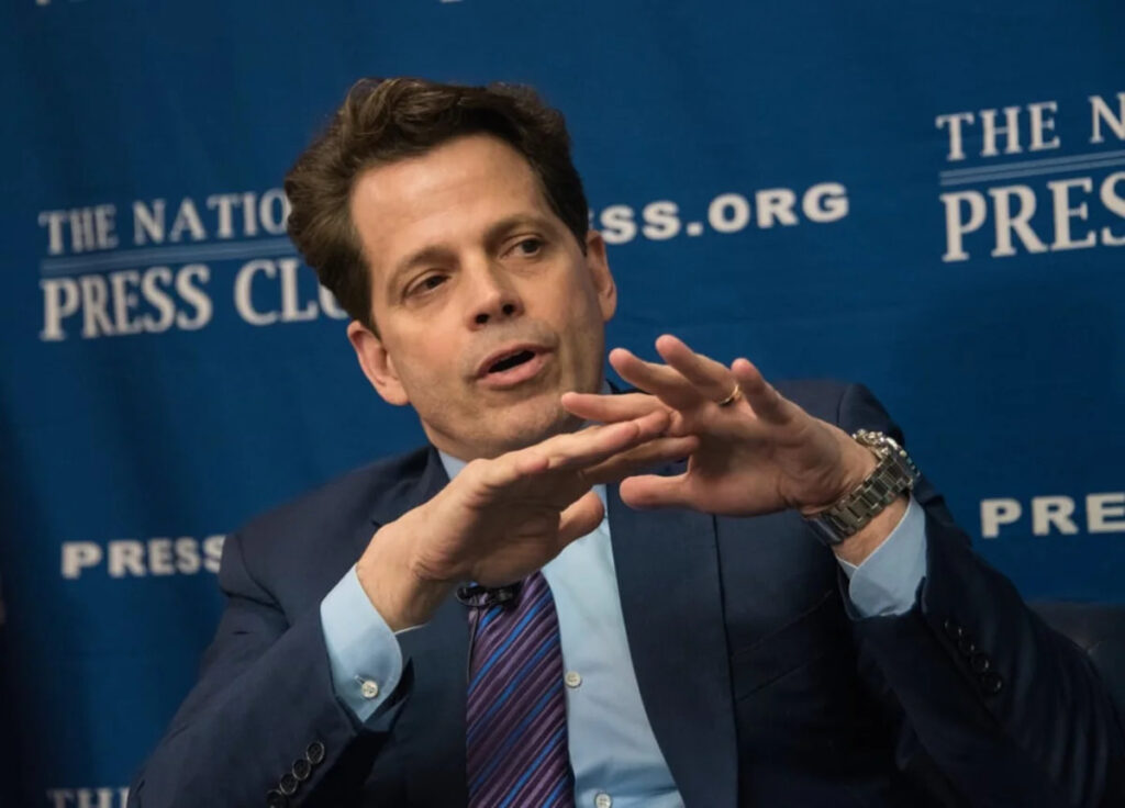Anthony Scaramucci's Model Portfolio: 30% to Bitcoin, Some Gold, 'Bet the Long Term of the US'