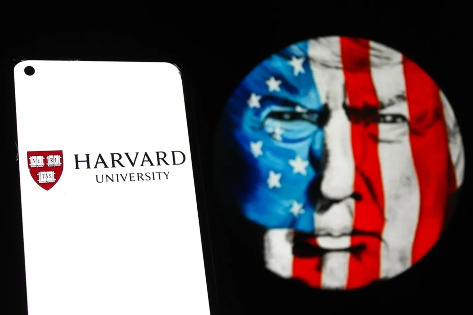 Harvard Halts Bitcoin ETF Selling, Keeps $101.4 Million IBIT Stake in Second Quarter